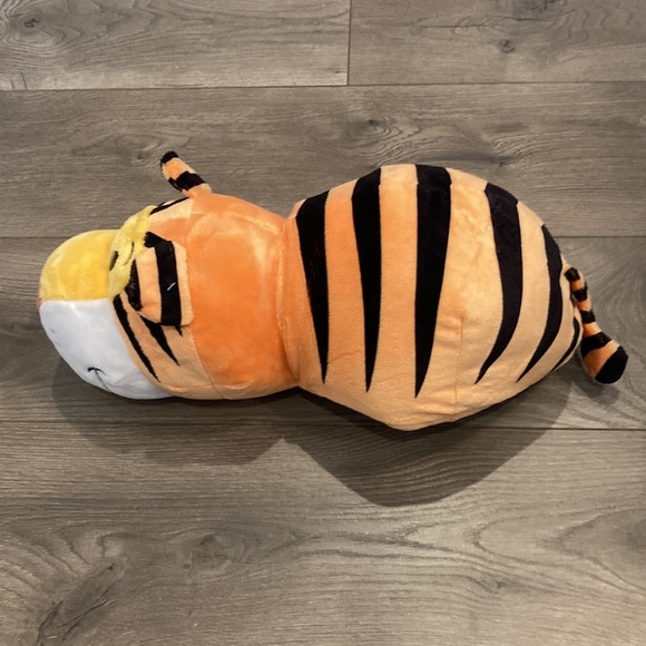 FlipaZoo Emma Elephant and Theodore Tiger stuffed animal - Picture 4 of 6